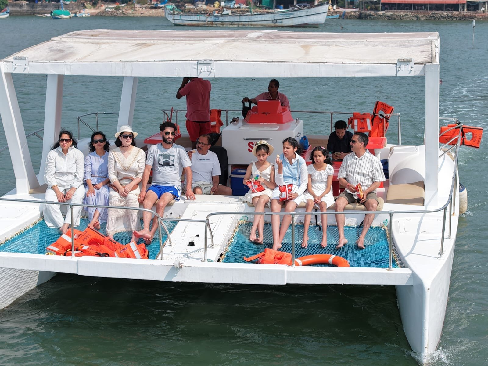 Family Celebration and Yacht Picnic in Goa - photo 2
