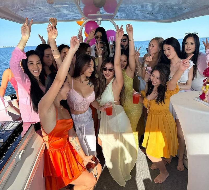 Girls Yacht Party in Goa - photo 3